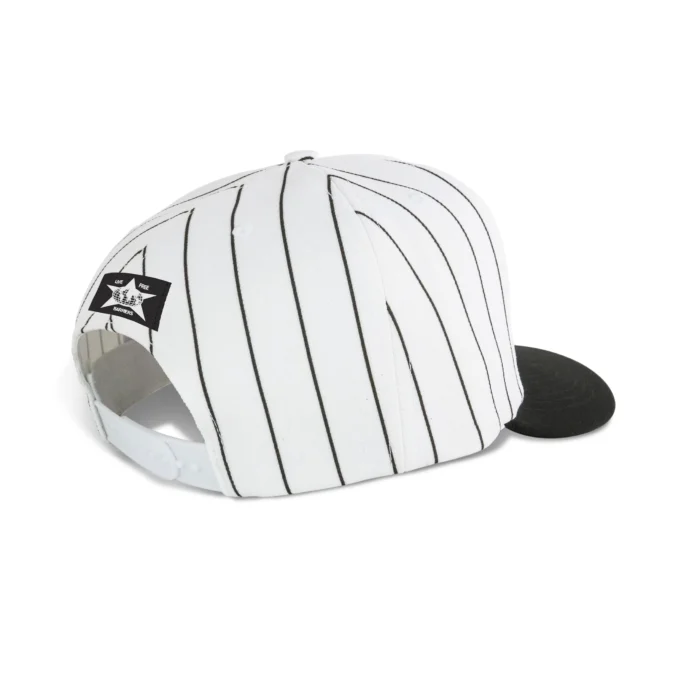 X SNAPBACK HAT